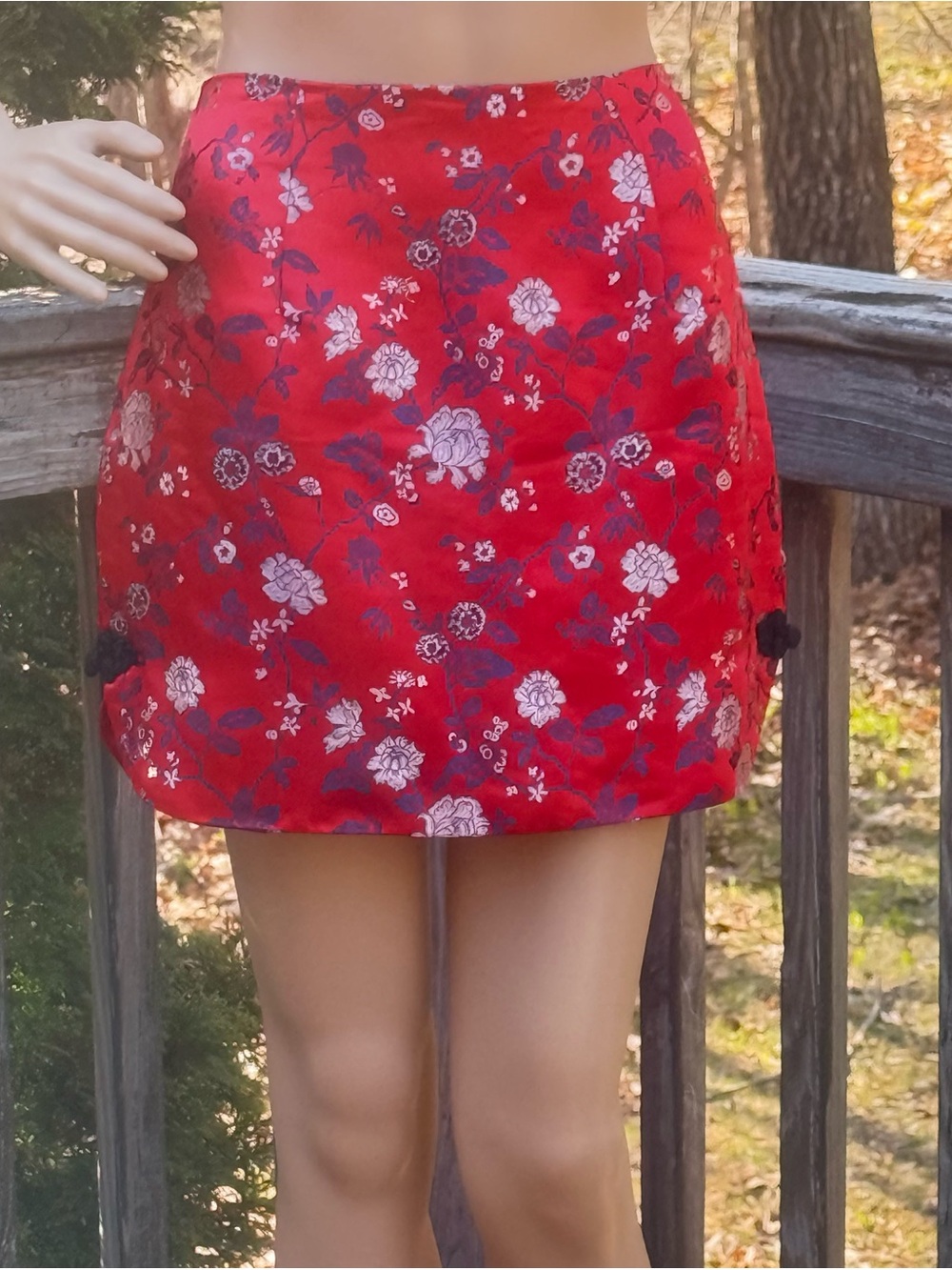 Forever 21 Red Satin with Floral Embroidery Dress Fabric Miniskirt  Size L NWT